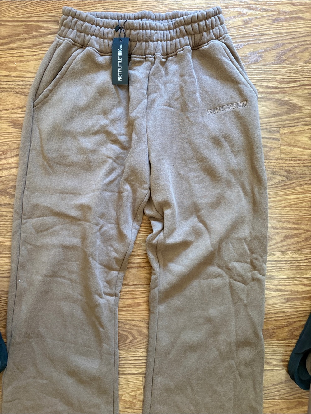 PrettyLittleThing Women’s Brown Fleece Joggers